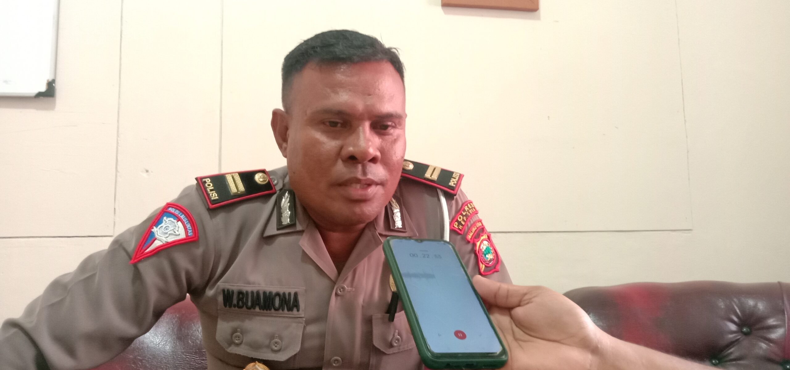 Foto: Kasat Lantas Polres Kepsul Walid Buamona