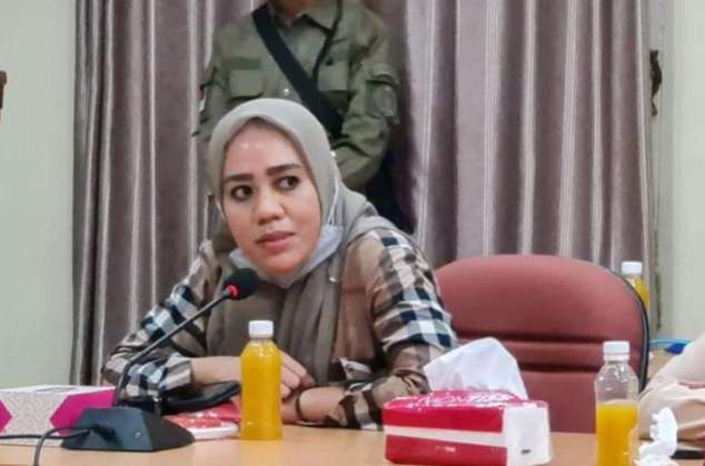 Alien Mus, Anggota DPR RI Dapil Malut 