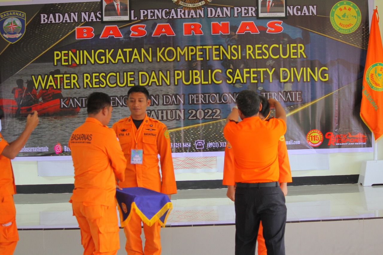 Pelatihan peningkatan kompetensi bagi rescuer