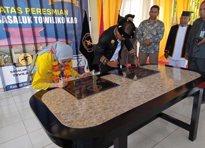 Peresmian Rumah adat ke-4 lingkar tambang