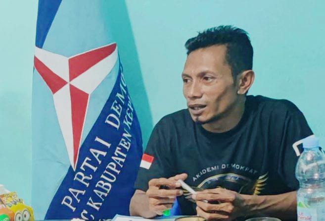 Foto: Sekretaris DPC Partai Demokrat Kepsul, Nusri Umalekhoa (doc: Ist/DETIK Indonesia)