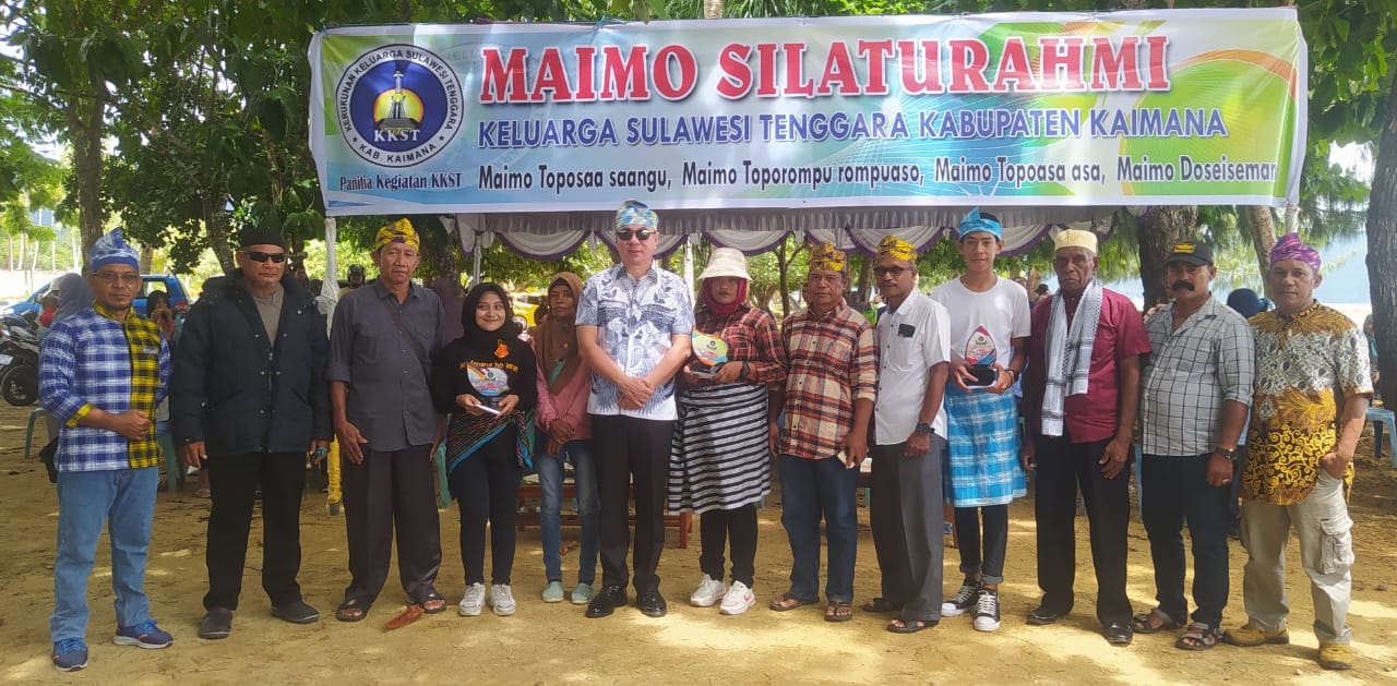 Silahturahmi Bupati Freddy Keluarga Sulawesi Tenggara Kabupaten Kaimana