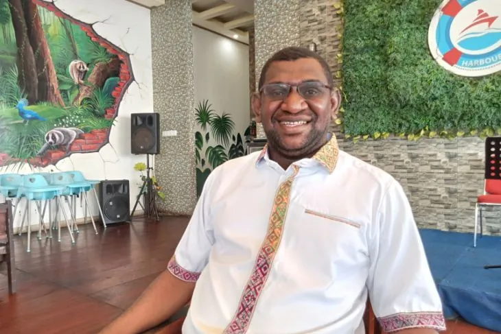 Ketua Timsel Anggota Bawaslu Provinsi Papua Barat Mervin Arison Asmuruf (ANTARA/Fransiskus Salu Weking - detikindonesia.co.id)