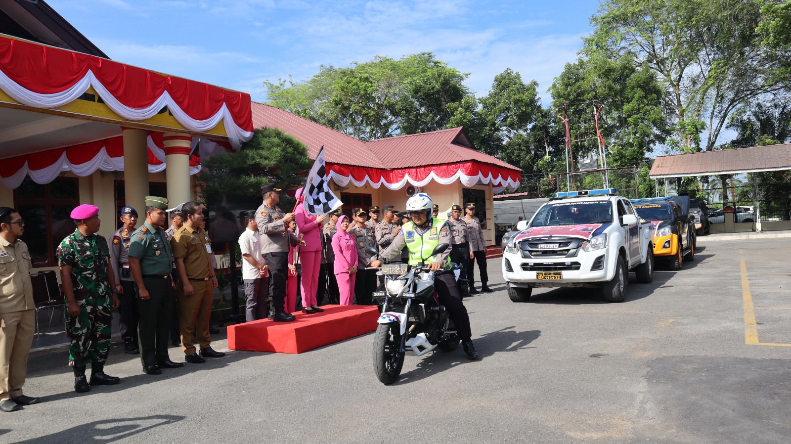 Polres Langkat Polda Sumut, Sambut HUT Bhayangkara Ke-77, (detikindonesia.co.id)