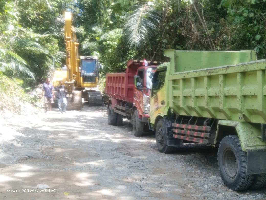 Aktifitas: Galian c Di Desa Sawadai Halmahera Selatan Menjadi-Jadi (detikindonesia.co.id)