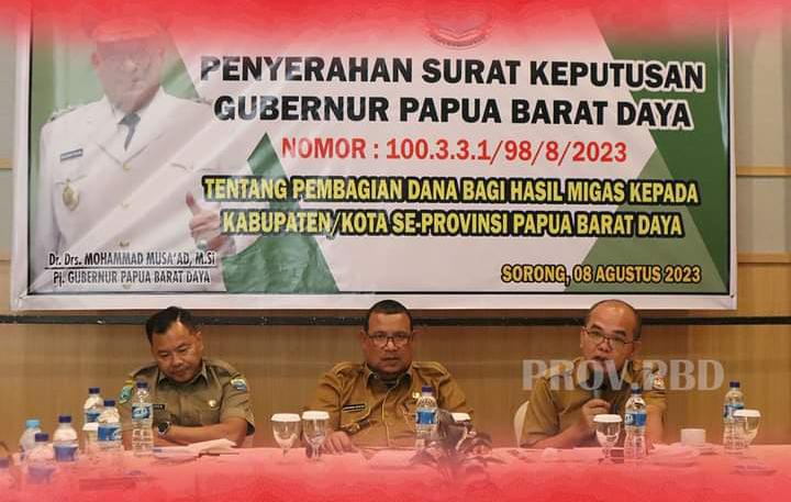 Pemprov Papua Barat Daya Bagikan DBH Migas Triwulan Ke Tiga Tahun 2023 (detikindonesia.co.id)