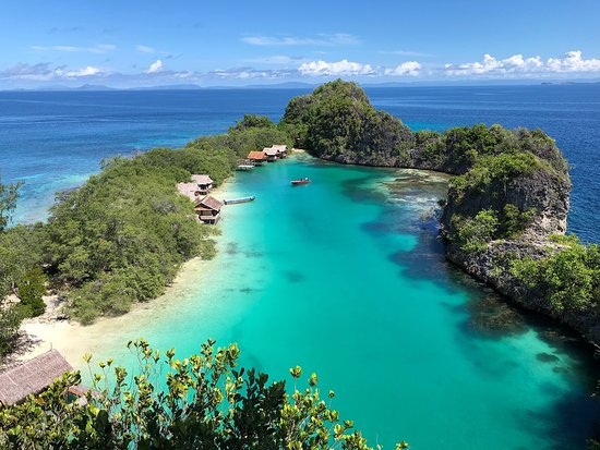 Pulau Tersembunyi Di Raja Ampat (detikindonesia.co.id)