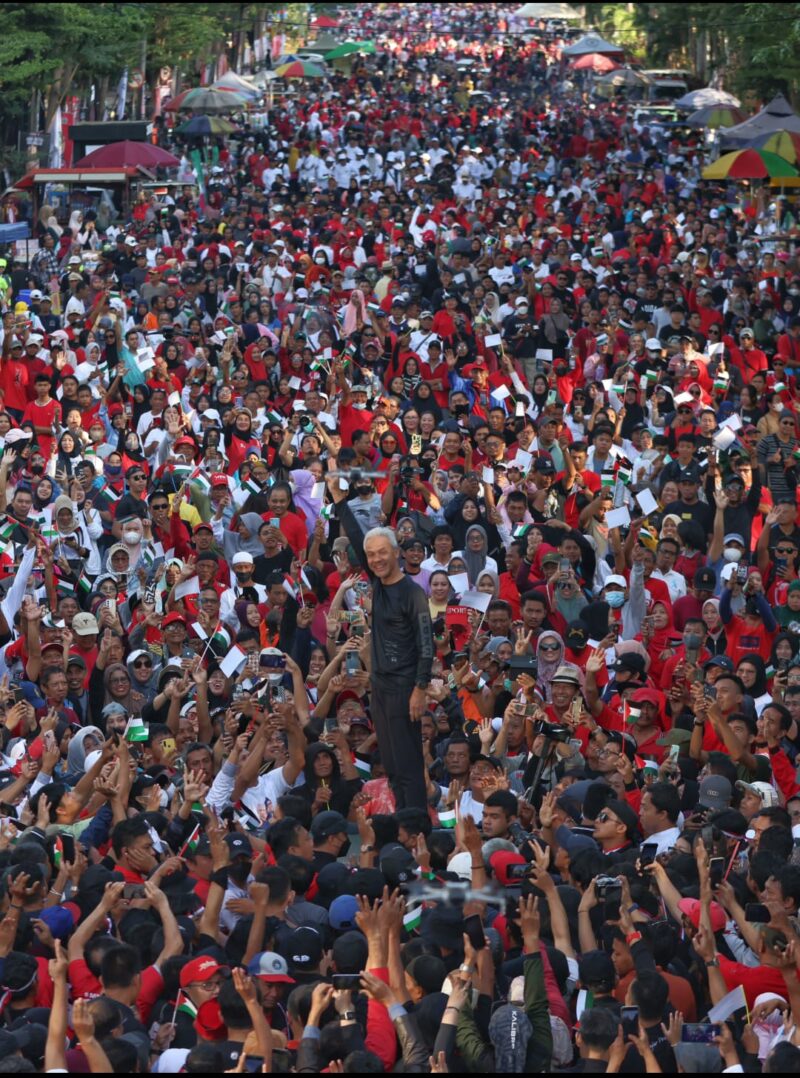 Jalan Sehat Ganjar Mahfud Meningkatkan Ekonomi Masyarakat (detikindonesia.co.id)