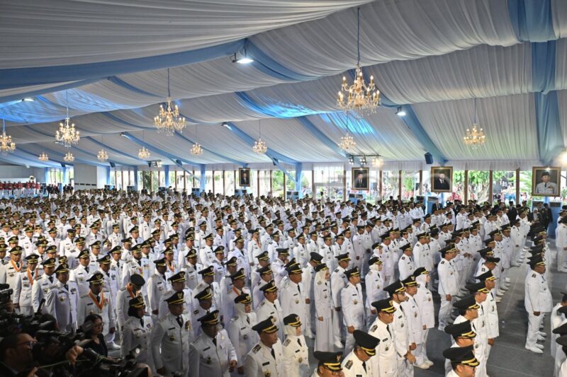Pelantikan Serentak Kepala Daerah (Detik Indonesia/ANTARA)