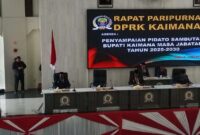 Pidato Pertama Bupati Kaimana Drs Hasan Achmad.M.Si di ruang Aidotorium DPRK Kaimana (Detik Indonesia/RRI/ Jack)