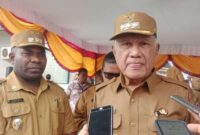 Bupati Kaimana Provinsi Papua Barat Drs Hasan Achmad.M.Si (Detik Indonesia/RRI/ Jack )