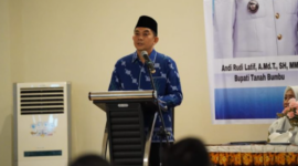(Foto : Bupati Tanah Bumbu, Andi Rudi Latif membuka secara resmi konsultasi publik dokumen RPJMD 2025-2030, Minggu, 16 Maret 2025)