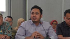 Anggota Komisi II DPR RI, Ahmad Irawan, saat mengikuti Kunjungan Kerja Reses Komisi II DPR RI ke Kabupaten Karawang, Provinsi Jawa Barat, Rabu (26/3/2025). Detik Indonesia/Nadhen/vel