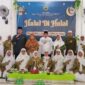 Bupati Samaun Dahlan, saat menghadiri Halal Bihalal BKMT Kabupaten Fakfak, (DETIK INDONESIA/Rri/NicoAfloubun)