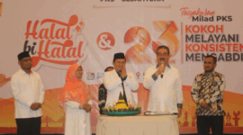 Gubernur Maluku Hendrik saat menghadiri Milad PKS ke-23 (Detik Indonesia/Biro Administrasi Pimpinan Setda Maluku)