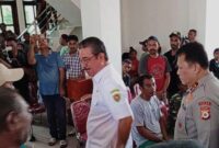 Gubernur Maluku temui Warga Seram Utara, Jumat (4/4/2025) kemarin. Sumber : Tribunnews