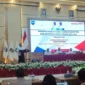 DETIKINDONESIA.CO.ID, MANOKWARI – Bupati Manokwari, Hermus Indou, mengusulkan percepatan penataan wilayah dan pembentukan Daerah Otonomi Baru (DOB) dalam Rapat Kerja Bupati dan Konsultasi Publik RPJMD se-Papua Barat (DETIK INDONESIA/KLIKPAPUA/MEL)