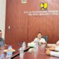 Pertemuan wakil bupati Halmahera Selatan dengan kepala BPPW Maluku Utara. (Detik Indonesia/Tandaseru)