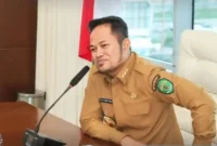 Gubernur Provinsi Kalimantan Timur Kaltim Rudy Mas'ud saat memberikan penjelasan pada rapat bersama Organsisi Perangkat Daerah Pemprov Kaltim. (Detik Indonesia/Antara Kaltim/HO-Adpim Pemprov Kaltim)