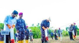 Gubernur Sulsel dan KASAL (Detik Indonesia/Zonakata)