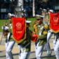 Foto Penampilan drumband Praja muda Balangan. Sumber : ( Kurnadi)(kalselpos.com)