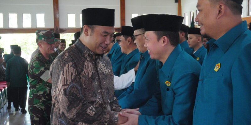 Pengukuhan Kepengurusan DPD LDII Kabupaten Sragen Masa Bakti 2024–2029: Perkuat Moderasi Beragama dan Sinergi untuk Sragen Sejahtera. Detik Indonesia/ldiilampung/LINES