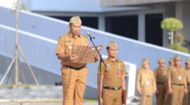 Bupati Sragen Sigit Pamungkas saat memimpin upacara Hari Kartini (Detik Indonesia/Kuasakata)