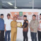 Wakil Bupati Bengkalis H. Bagus Santoso didampingi Sekretaris Daerah Bengkalis Ersan Saputra TH menyambut Kunjungan Kerja (Kunker) Ketua Komisi I DPRD Provinsi Riau Nur Azmi Hasyim dan rombongan di ruang Hang Tuah lantai II Kantor Bupati Bengkalis, Selasa (22/4/2025). (Detik Indonesia/GoRiau)