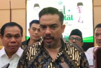 etua DPD Partai Golkar Kalimantan Barat, Maman Abdurrahman saat diwawancarai usai Halal Bihalal Golkar Kalbar. (Detik Indonesia/RRI Pontianak)