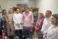 Kamar Dagang dan Industri Indonesia meluncurkan program Gotong Royong Kadin Indonesia - Renovasi RTLH bagi masyarakat kurang mampu. Program ini didukung Menteri Perumahan dan Kawasan Permukiman Maruarar Sirait. Foto: Dokumentasi Kadin Indonesia