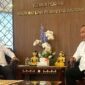 Ketua Umum IKA Trisakti Periode 2021-2024, Silmy Karim (kiri) bersama Ketua IKA Trisakti Wilayah Jogya-Jateng, Ariesdyan (kanan) saat bertemu di Kantor Kementerian Imigrasi dan Pemasyarakatan, Jakarta, beberapa waktu lalu (Foto: Dok. IKA Trisakti)