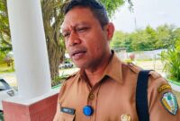 Kadis Kesehatan TTU, Robertus Tjeunfin saat diwawancarai beberapa waktu lalu.