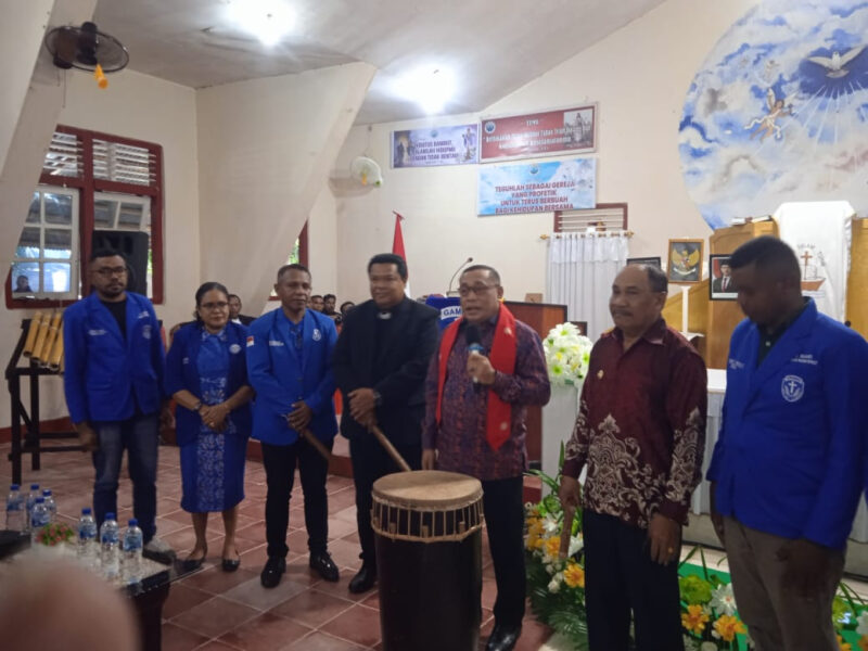 Gubernur Hendrik Lewerissa berharap kepada segenap jajaran dan keluarga besar DPD Gerakan Angkatan Muda Kristen Indonesia (GAMKI) Maluku untuk saling melengkapi, menghormati, dan menghargai dalam semangat orang basudara. (Detik Indonesia/Harianmerahputih)