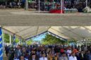 Bupati Raja Ampat, Orideko Iriano Burdam, S.IP, MM, M.Ec.Dev saat memimpin Upacara HUT Kabupaten Raja Ampat ke 22 Tahun 2025, Jumat (9/5/2025). Foto Hizkia/TN/Detik Indonesia