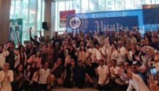 Ikatan Alumni Universitas Trisakti (IKA USAKTI) menggelar acara halal bihalal pada Sabtu (3/5/2025), di Roemah Djan, Jalan Talang, Menteng, Jakarta Pusat. Acara ini menjadi ajang merajut kembali tali silaturahmi antar alumni sekaligus memperkuat semangat kolaborasi lintas angkatan dan jurusan. (Detik Indonesia/Tribunnews)
